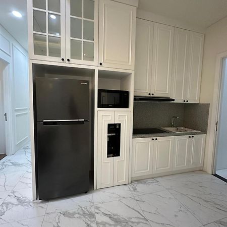 Super Penthouse Stmoritz Apartment, Lippomall Puri Indah Yakarta Exterior foto