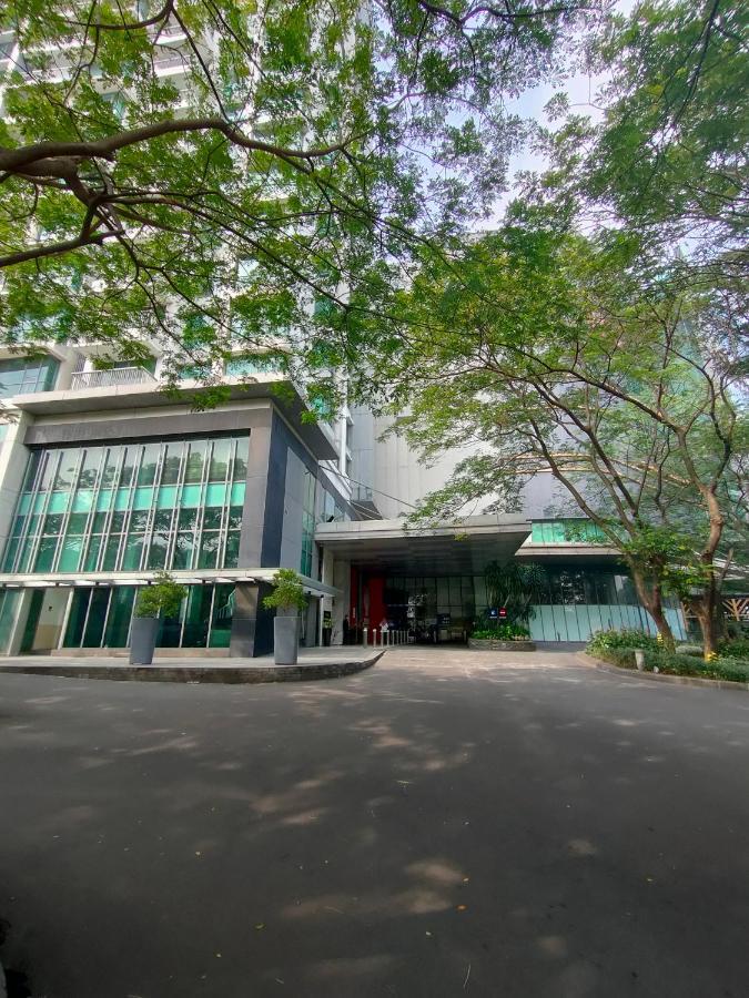 Super Penthouse Stmoritz Apartment, Lippomall Puri Indah Yakarta Exterior foto